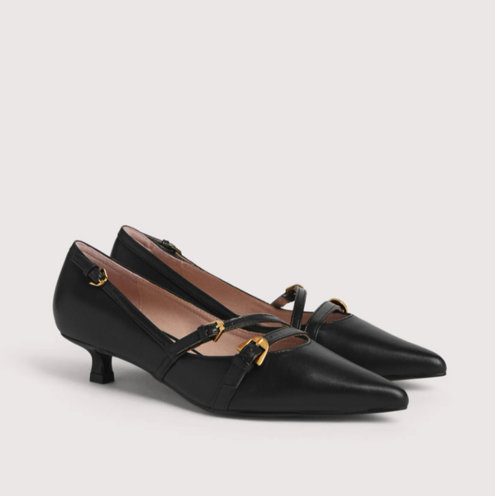 Coccinelle Spitz zulaufende Kitten-Heel-Pumps in Schwarz