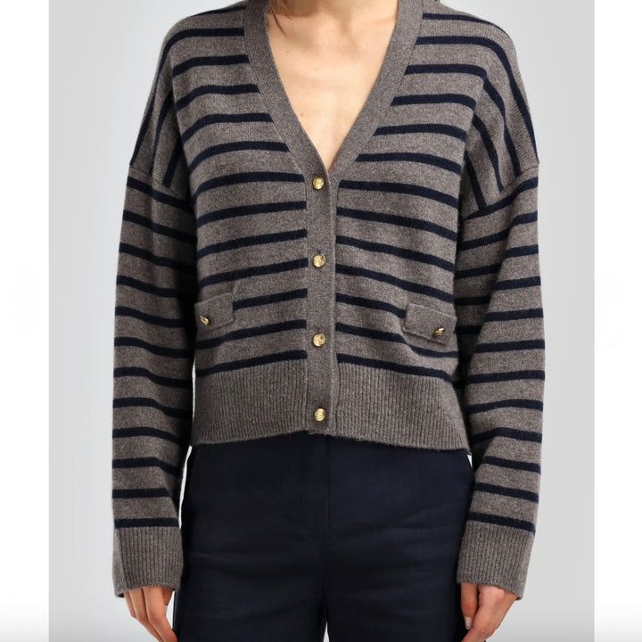 Ladneri Cardigan in Nougat/Dark Navy