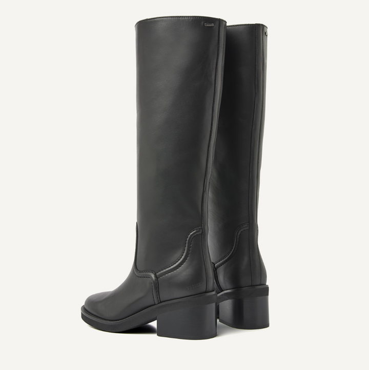 Nubikk Stiefel in Schwarz