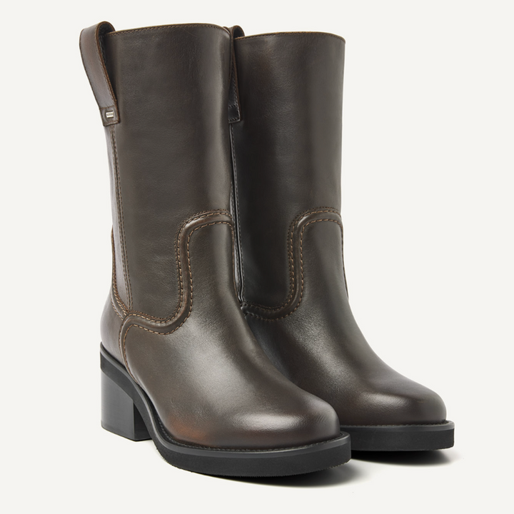 Nubikk Stiefel in Braun