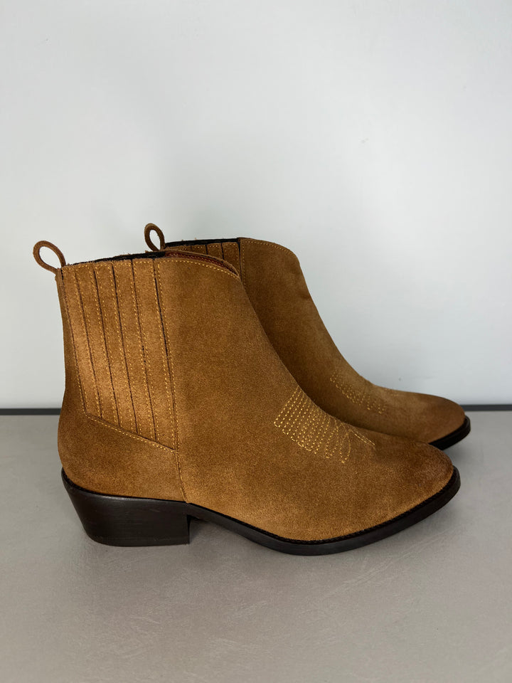 Ankle Boots aus Leder in braun