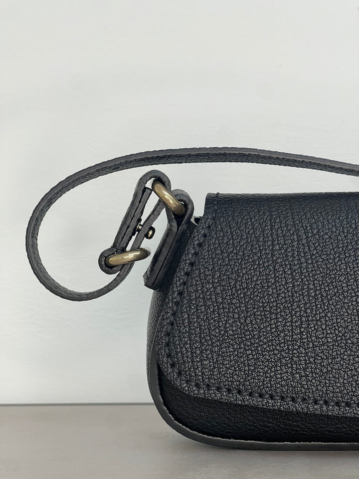 Bean Handtasche in schwarz