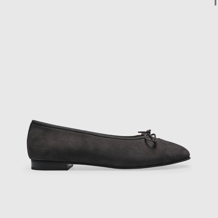 Unützer Ballerinas mit Schleifendetail